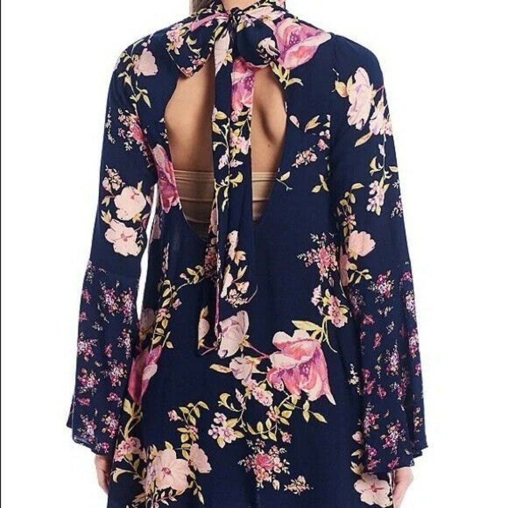 Free People Floral Tunic Sz XS Tate Mock Neck Bell Sleeve Midnight Open Back